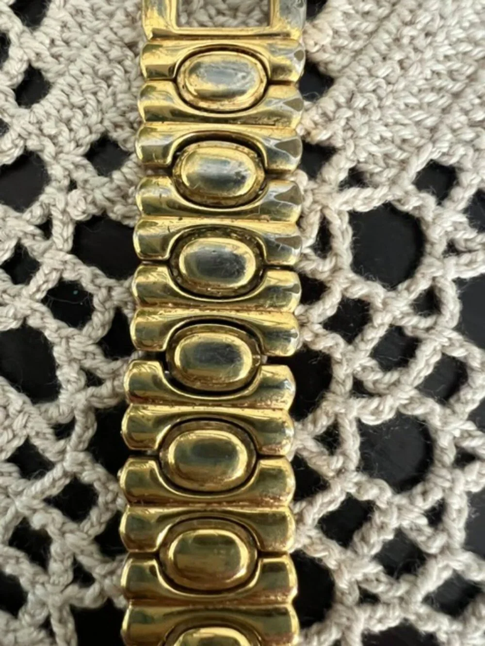 VTG Givenchy Gold Tone Watch 82 2561 With Gold Strap - New Battery